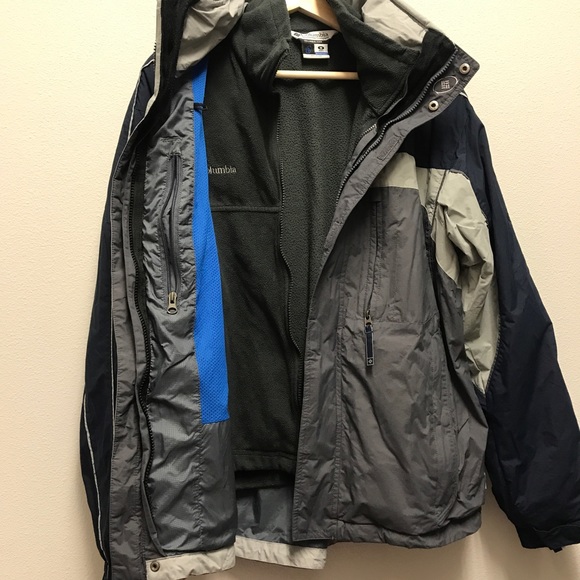 SOLD - Columbia Ski Jacket - Picture 7 of 7